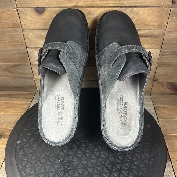 Naot Womens Size 7 Coal Grey Nubuck Leather Avignon Buckle Slip on Mule Clog - Picture 5 of 11